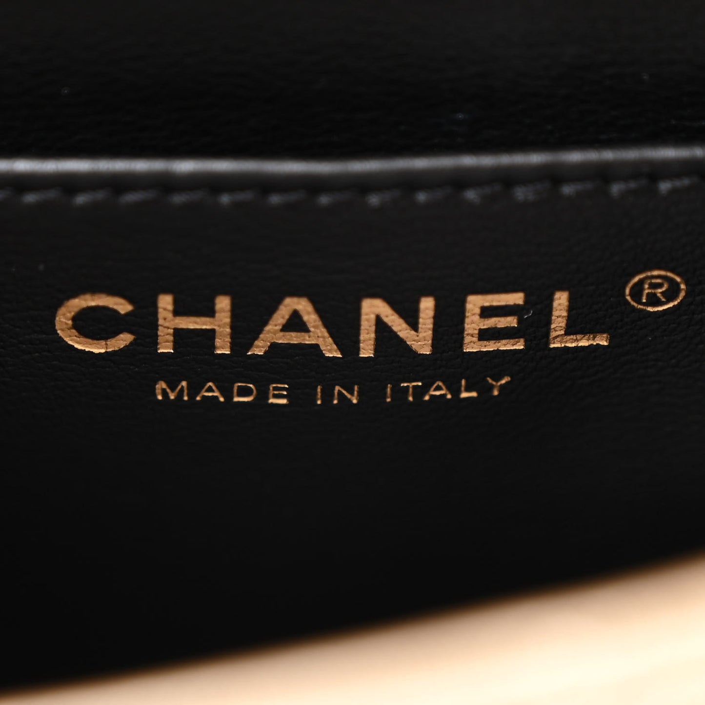 Metallic Lambskin Quilted Mini CC Crystal Logo Chain Flap Gold