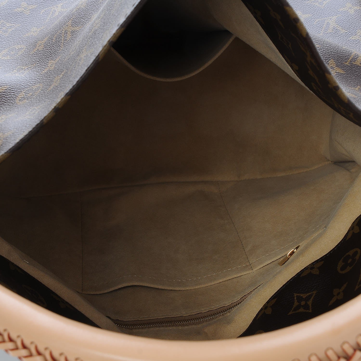 Louis Vuitton Monogram Artsy MM 5 of 16