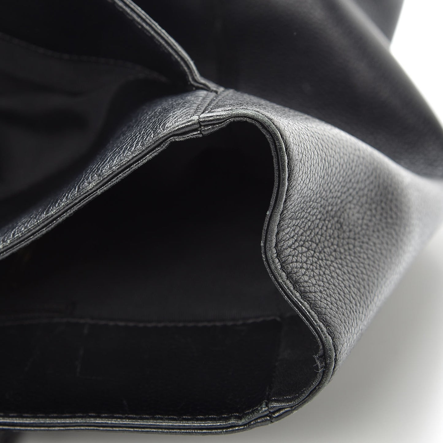 Calfskin Tall Cerf Tote Black