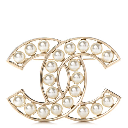 Chanel Pearl CC Brooch Light Gold 1 of 6