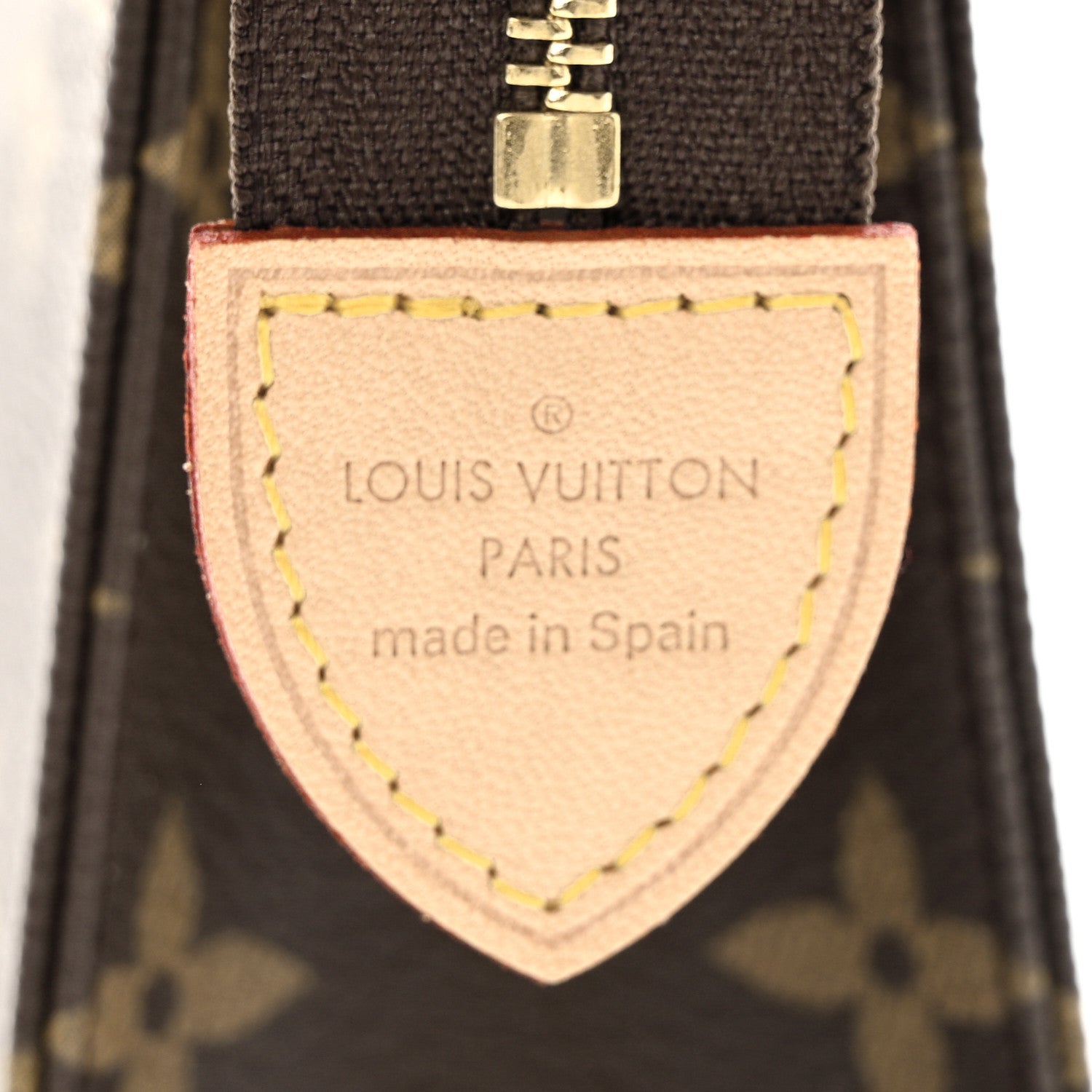 Louis Vuitton Monogram Toiletry Pouch 19 6 of 10