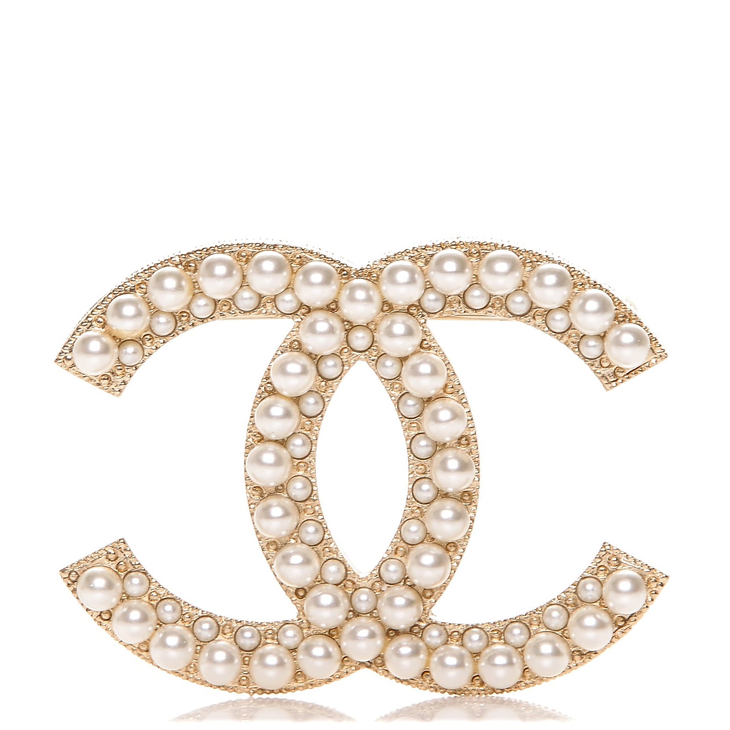Pearl CC Brooch Pin Gold