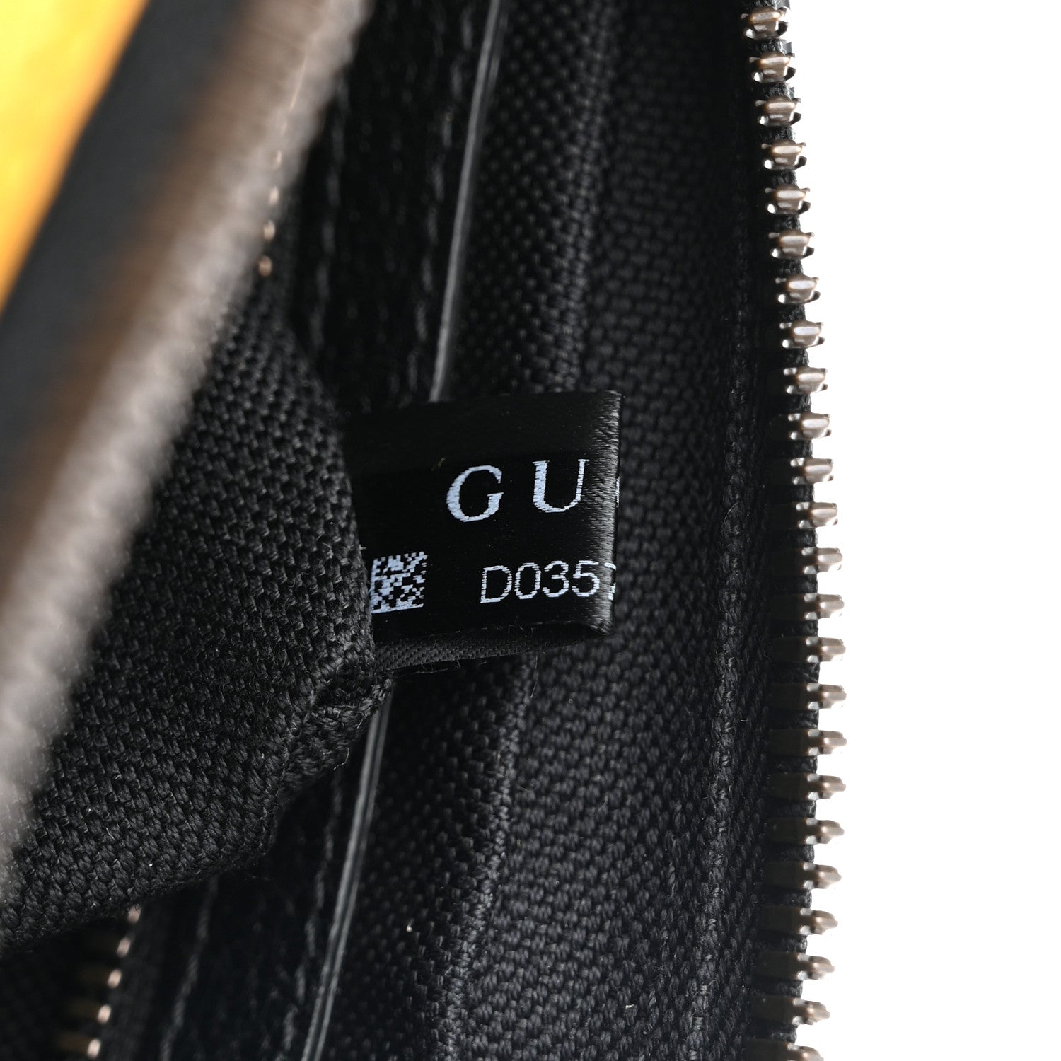 Gucci Textured Dollar Calfskin Music is Mine Belt Bag 90 36 Crop Multicolor Black 8 of 12