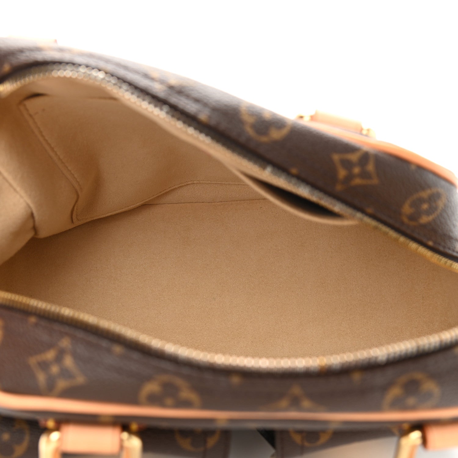Louis Vuitton Monogram Manhattan PM 5 of 9