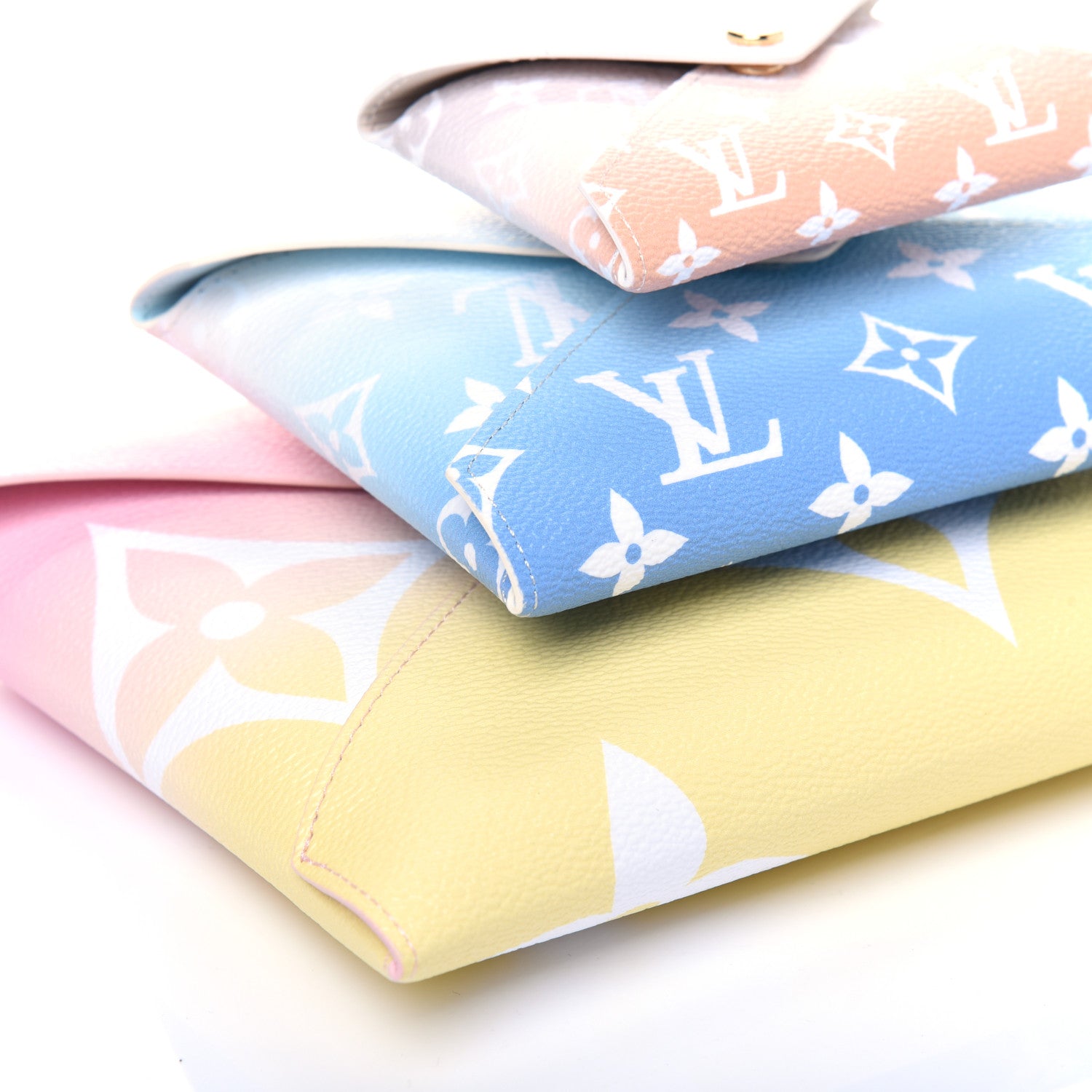 Louis Vuitton Monogram Giant By The Pool Kirigami Pochette Set 10 of 13