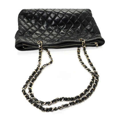 Chanel Lambskin Quilted Tote Black 26 of 30