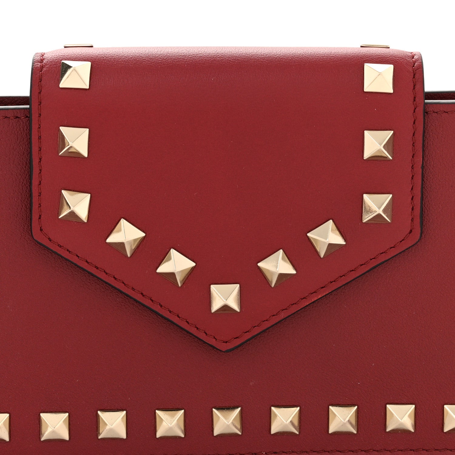 Valentino Garavani Calfskin Rockstud Phone Case With Chain Rubino 9 of 12