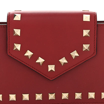 Valentino Garavani Calfskin Rockstud Phone Case With Chain Rubino 9 of 12