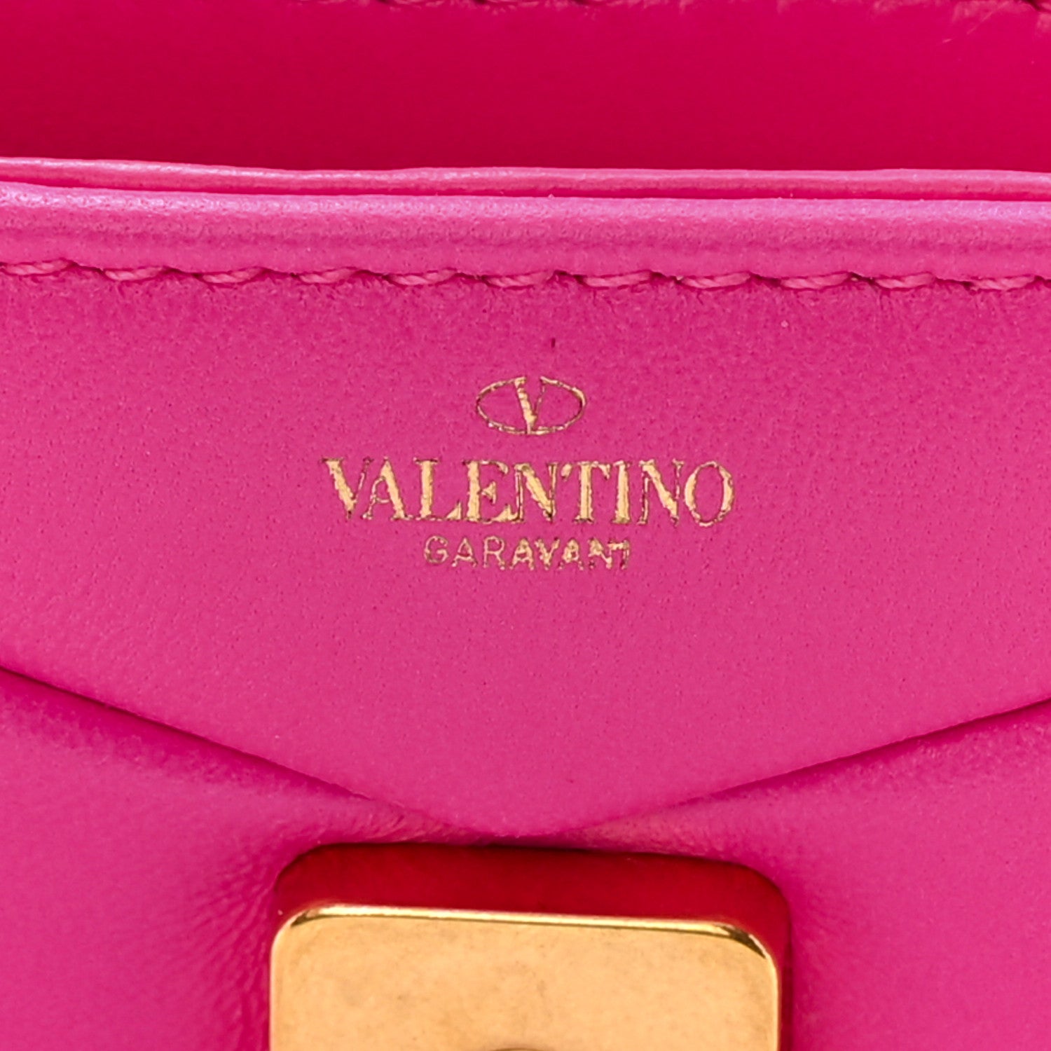 Valentino Garavani Nappa Tonal Monochrome Micro One Stud Chain Bag Pink PP 6 of 11