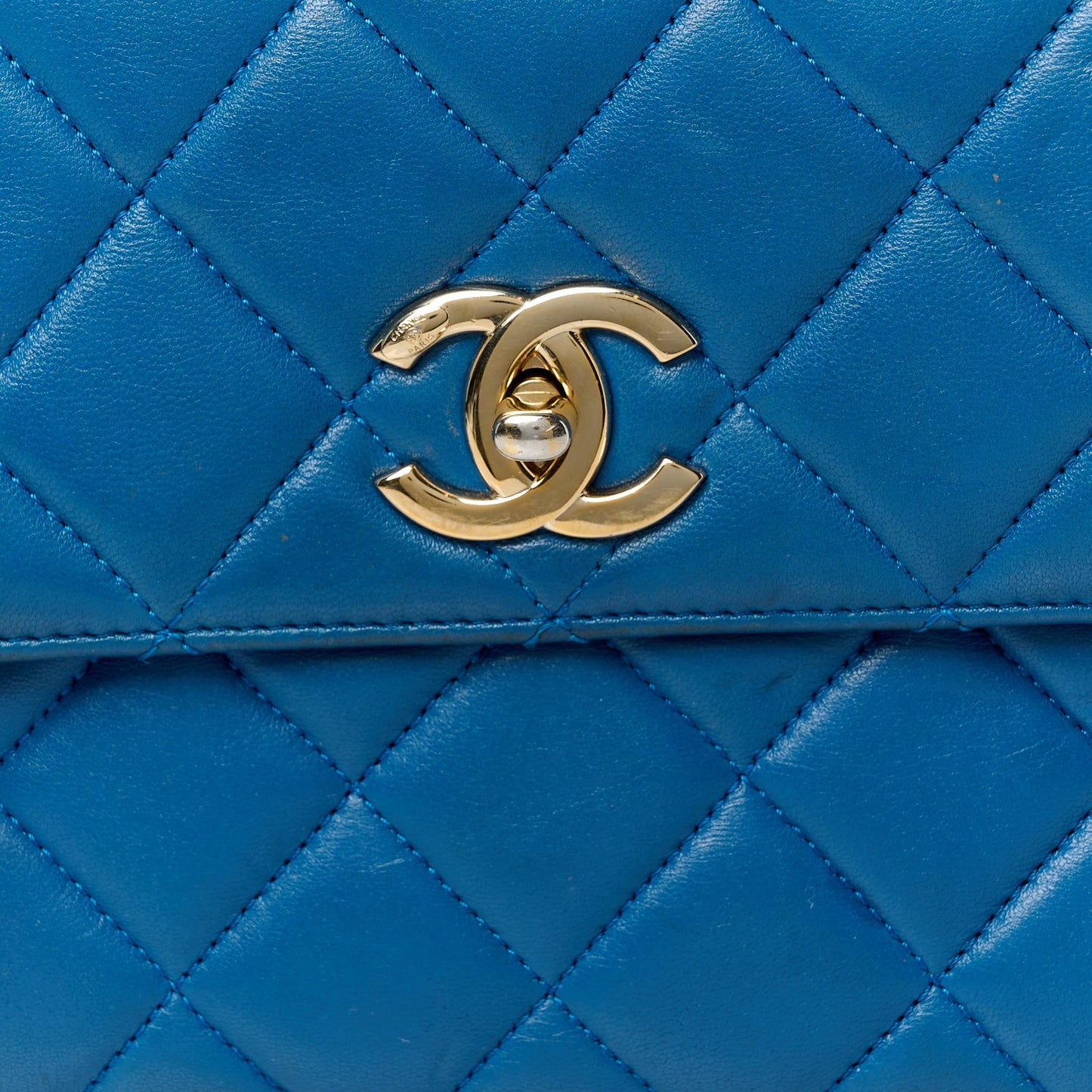 Lambskin Quilted Small Trendy CC Flap Dual Handle Bag Blue