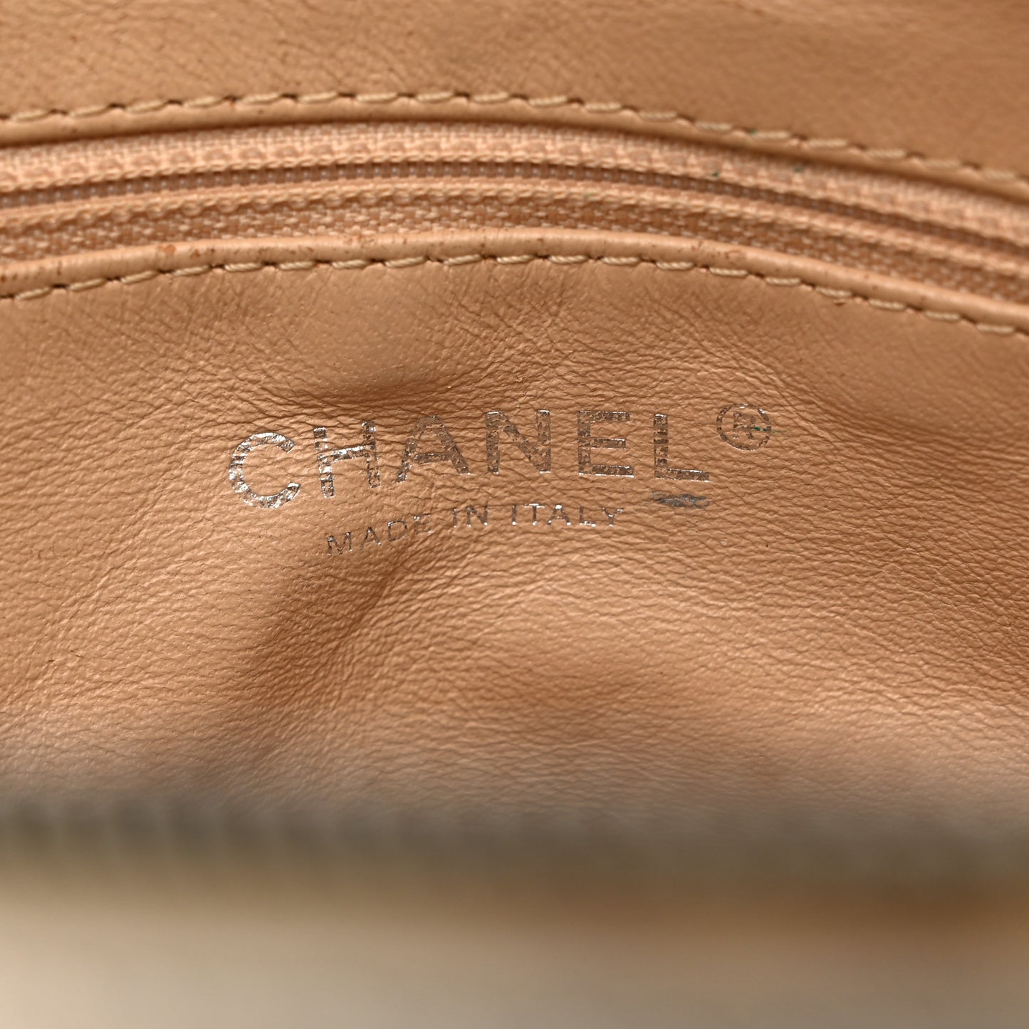 Goatskin Medium Luxe Ligne Bowler Beige