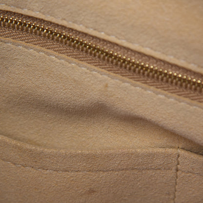 Louis Vuitton Monogram Artsy MM 12 of 12