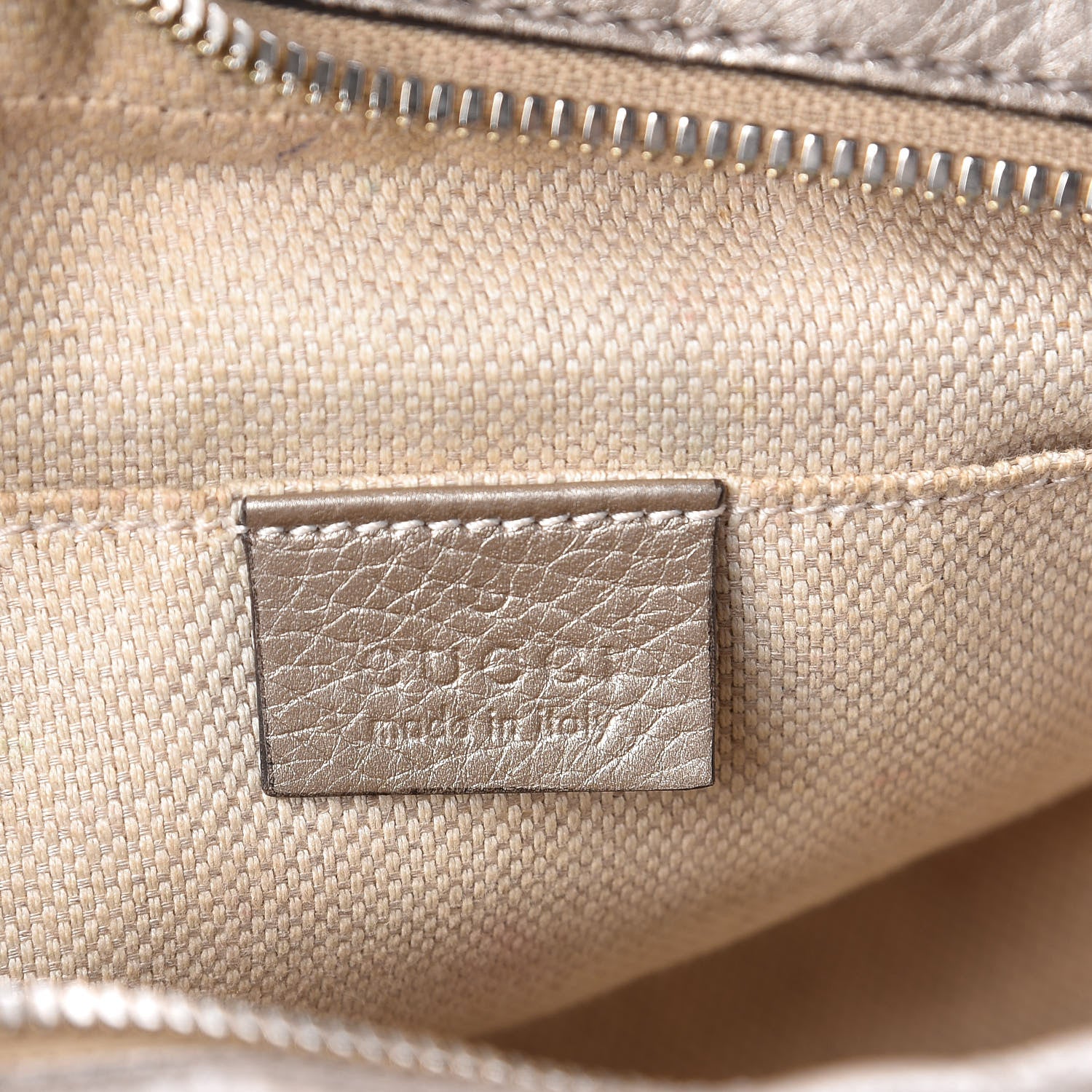 Gucci Metallic Pebbled Calfskin Small Soho Disco Bag Golden Beige 6 of 12