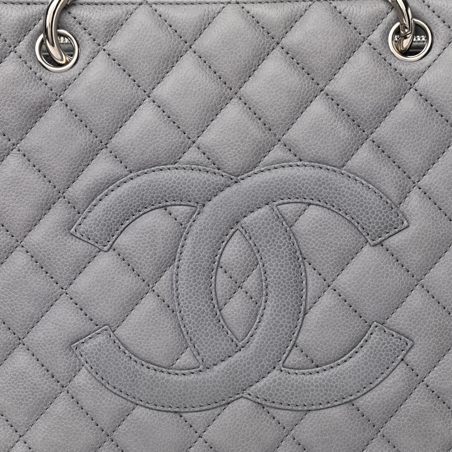 Caviar Quilted Grand Shopping Tote GST Light Grey