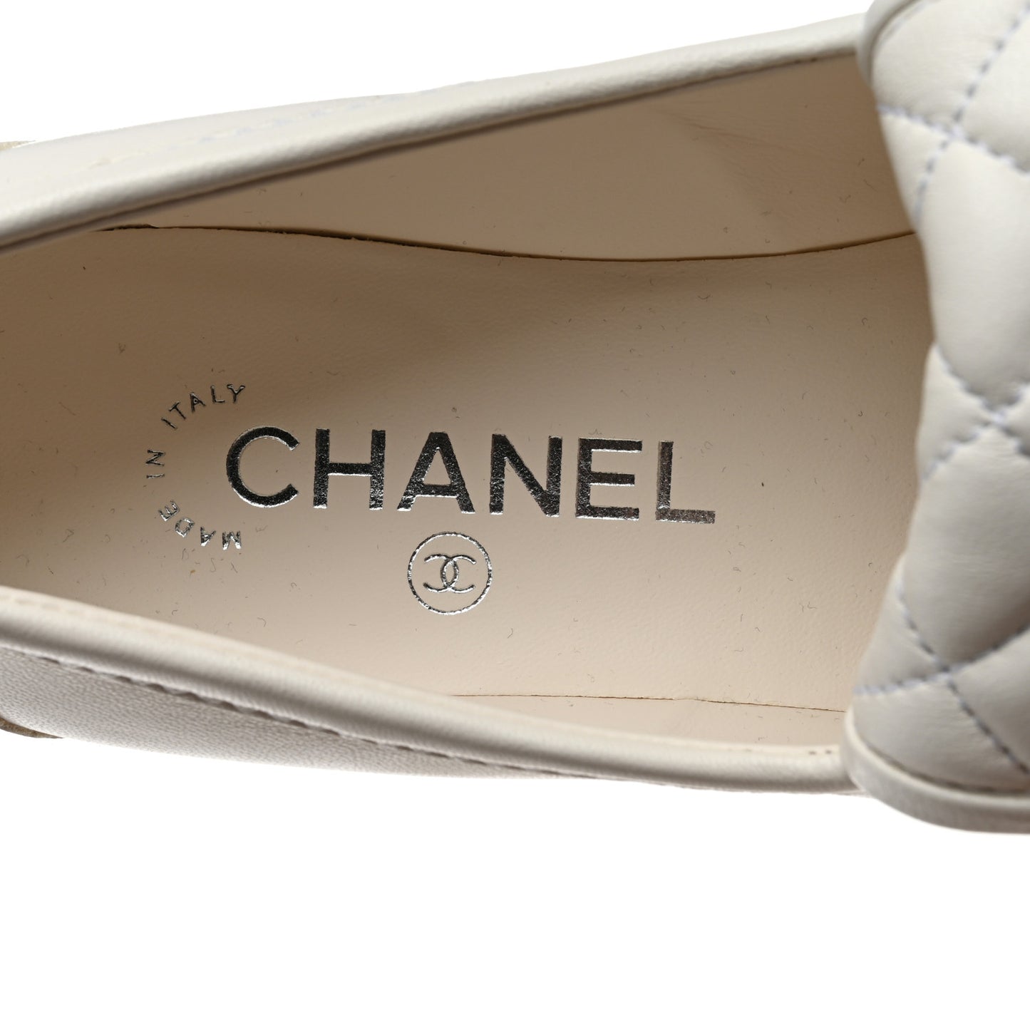Lambskin Quilted CC Turnlock Loafers 37.5 White