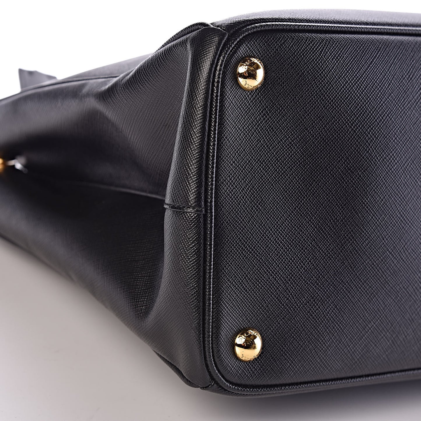 Saffiano Large Galleria Double Zip Tote Black