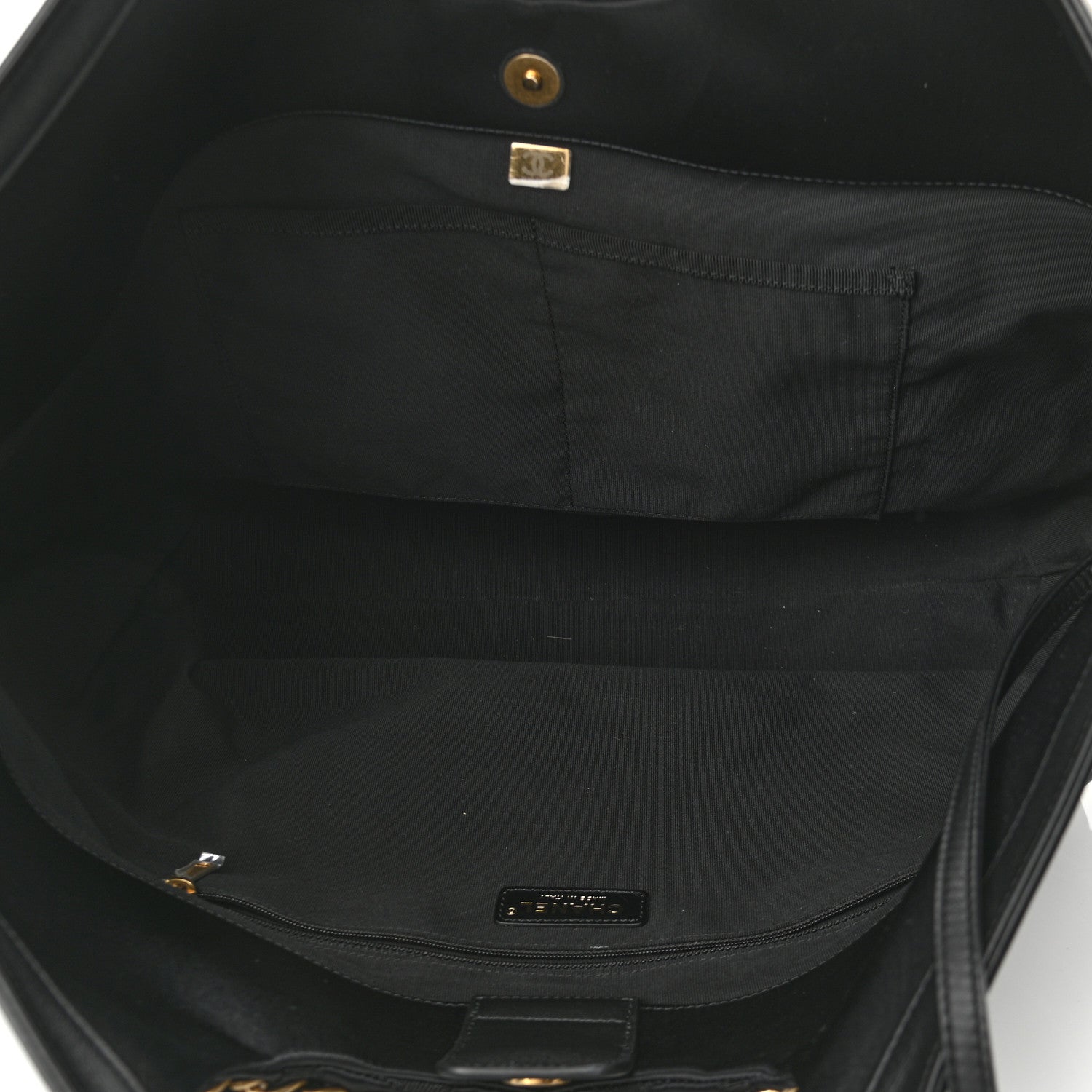 Chanel Nylon Grosgrain Quilted Maxi Lifestyle Shopping Bag Black 5 of 10
