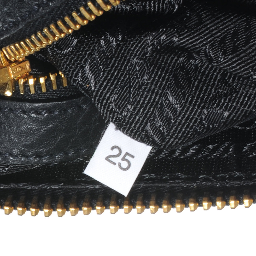 Vitello Daino Buckle Bag Nero Black