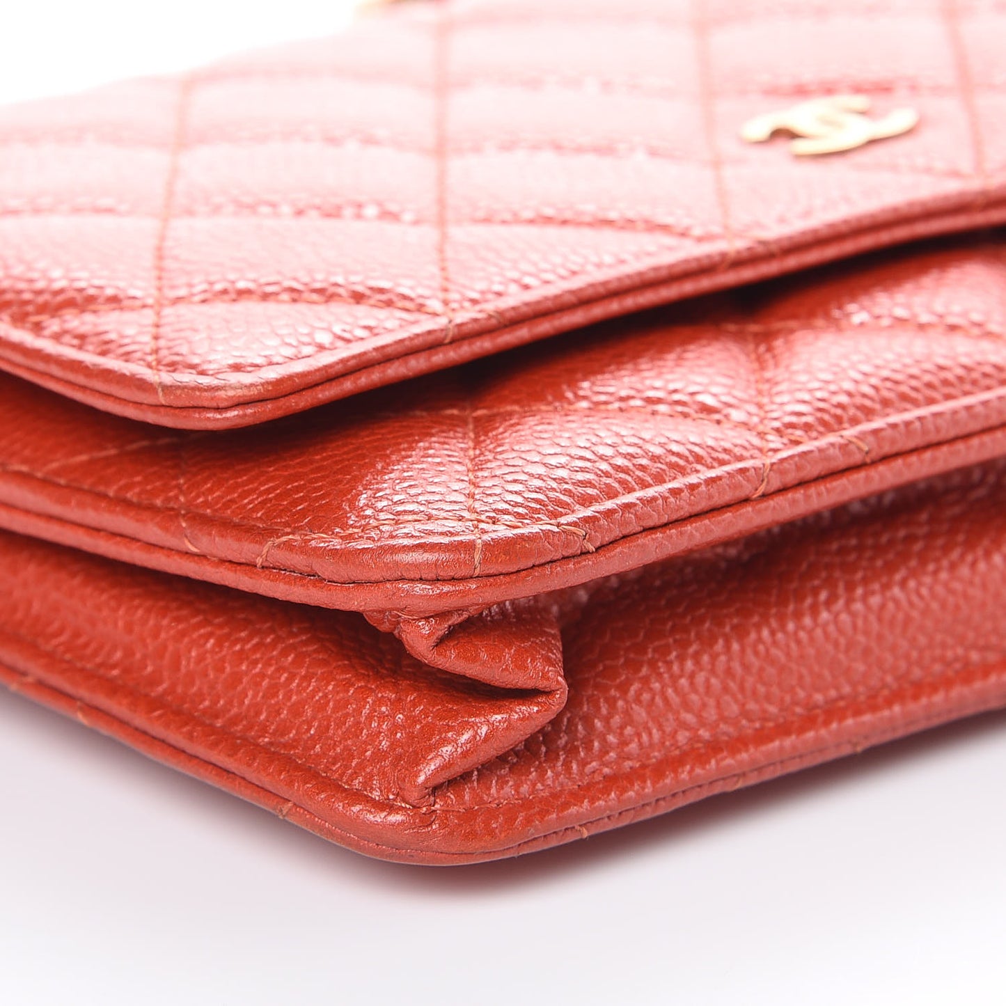 Pearly Caviar Quilted Wallet On Chain WOC Orange