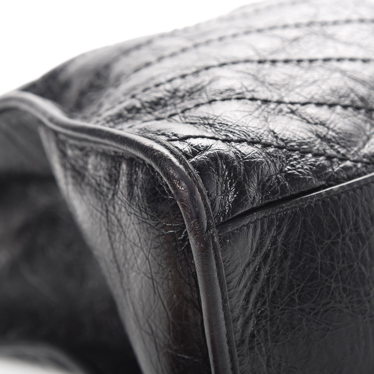 Saint Laurent Crinkled Calfskin Matelasse Monogram Niki Shoulder Bag Black 10 of 18