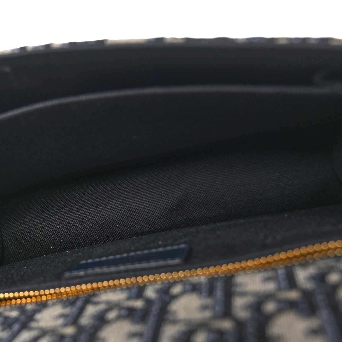Oblique 30 Montaigne Flap Bag Blue