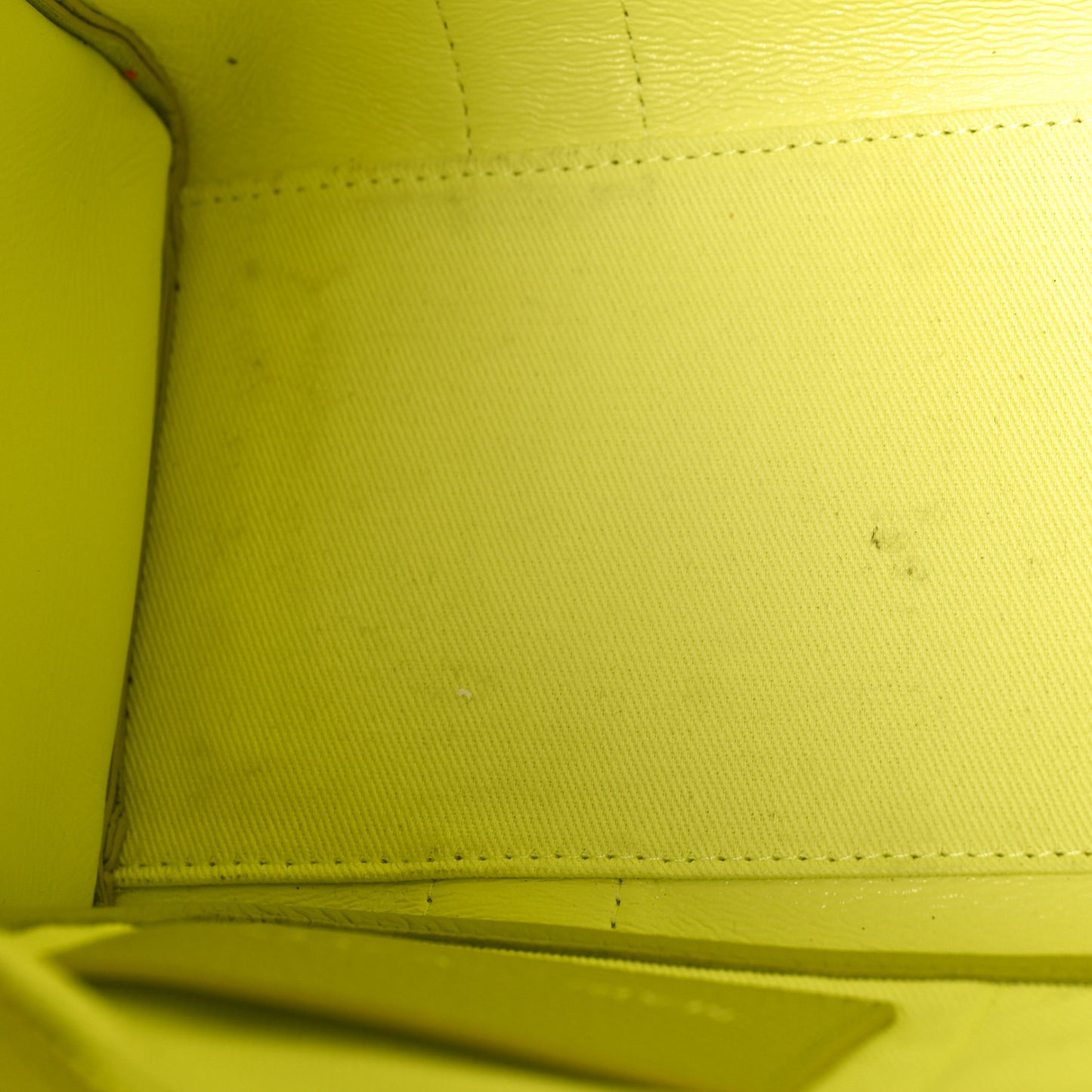Grained Calfskin Medium The Tote Bag Limoncello