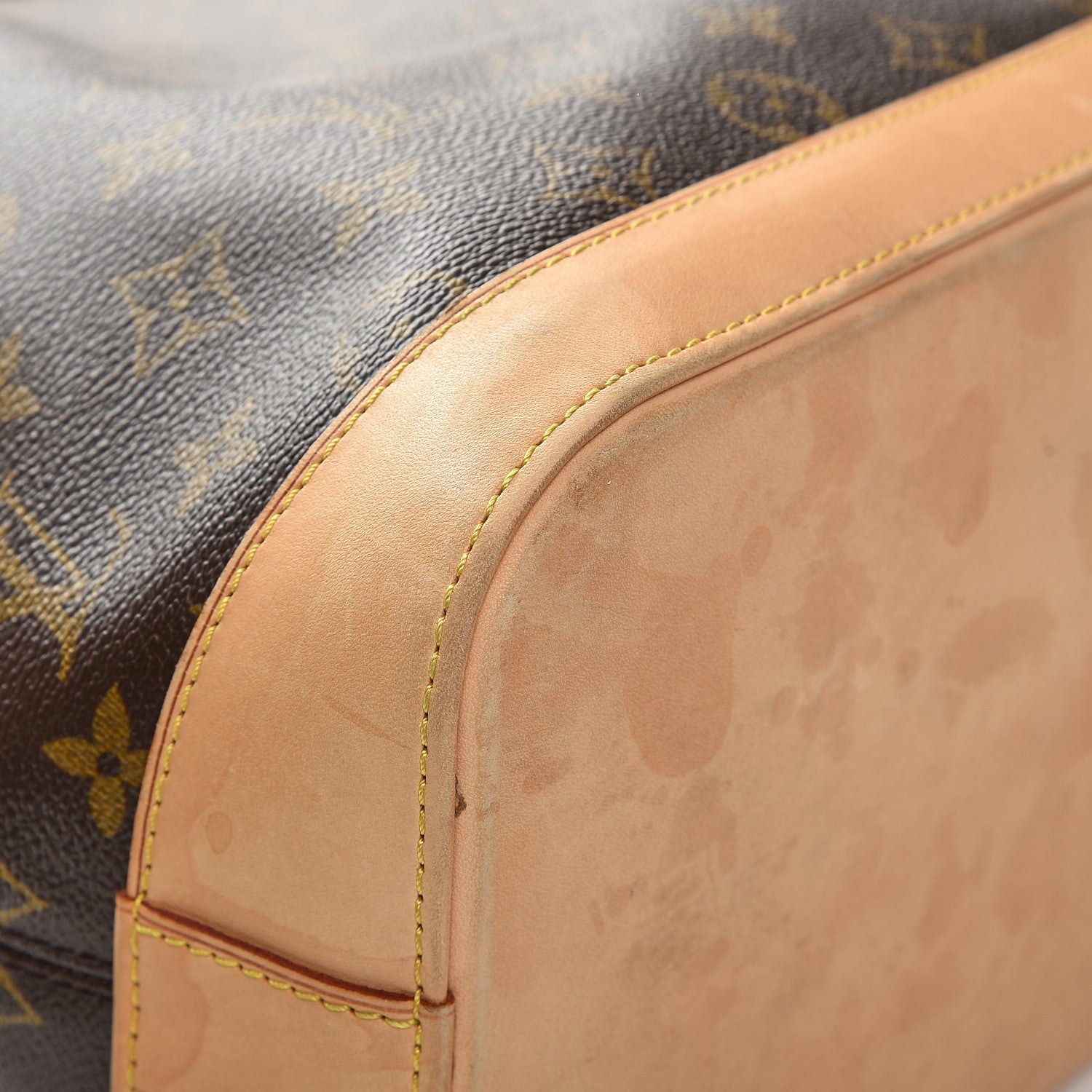 Louis Vuitton Monogram Lockit Vertical 10 of 14