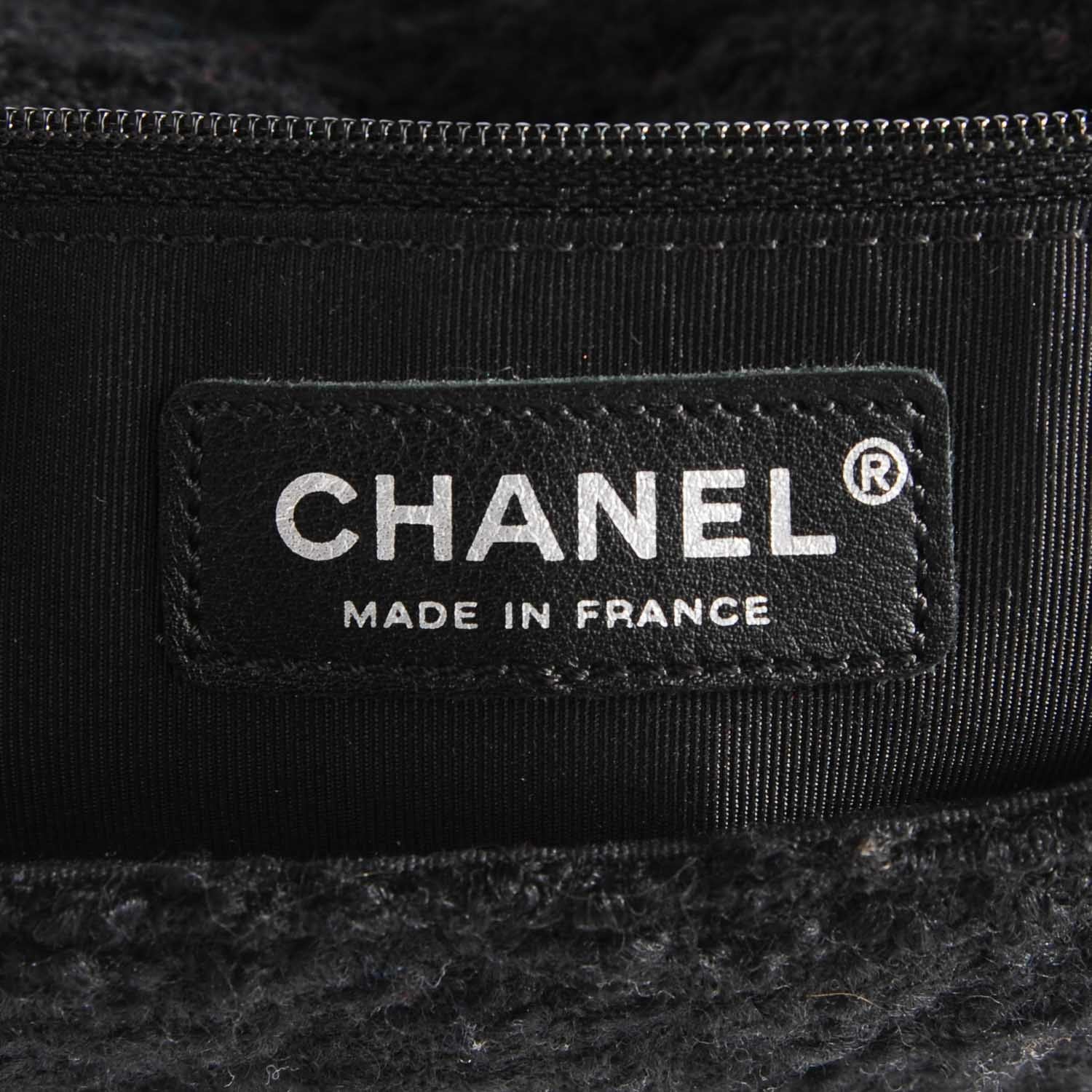 Chanel Easy Tweed Jumbo Reissue Messenger Flap Black 6 of 8