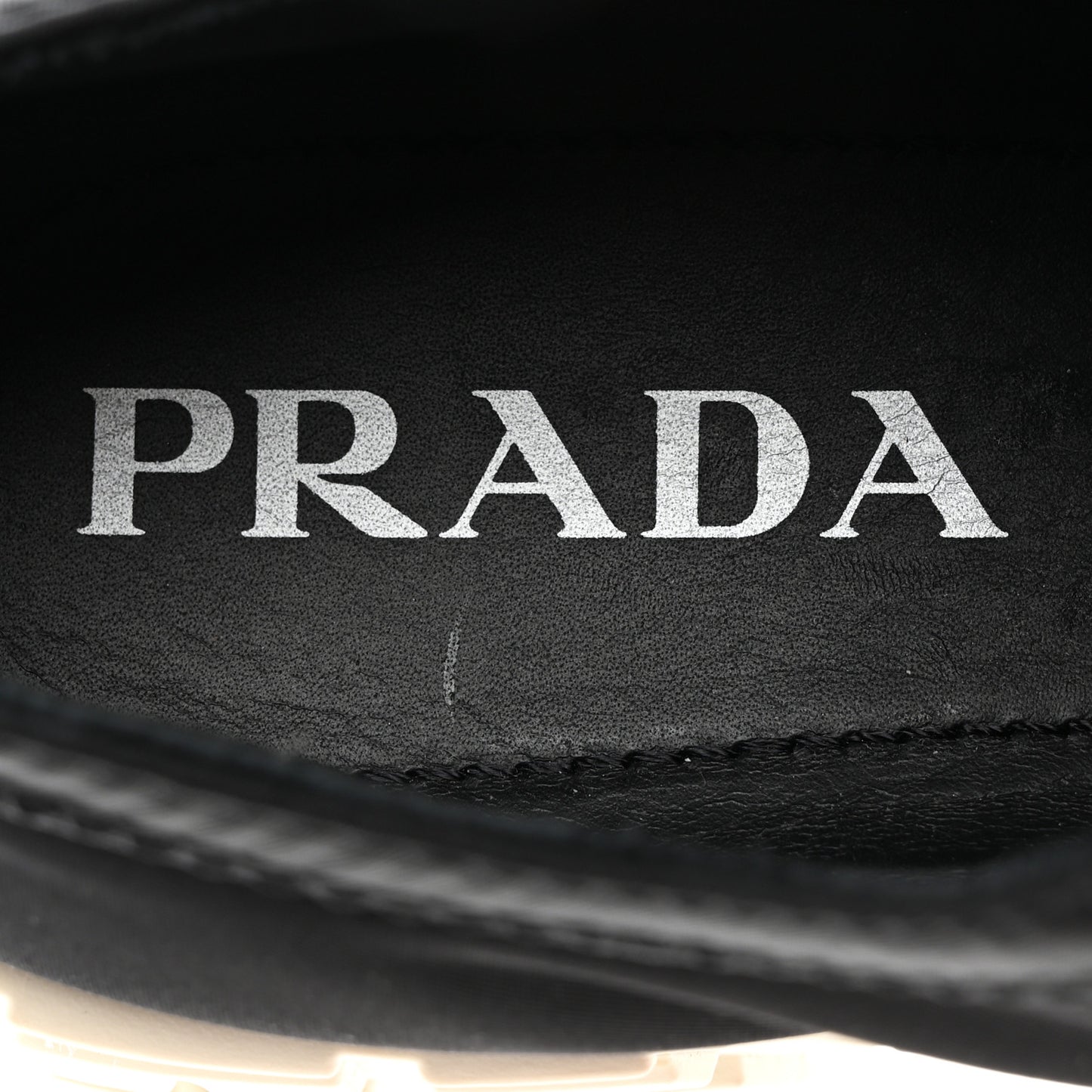 Re-Nylon Gabardine Triangle Logo Double Wheel 50mm Sneakers 38 Black