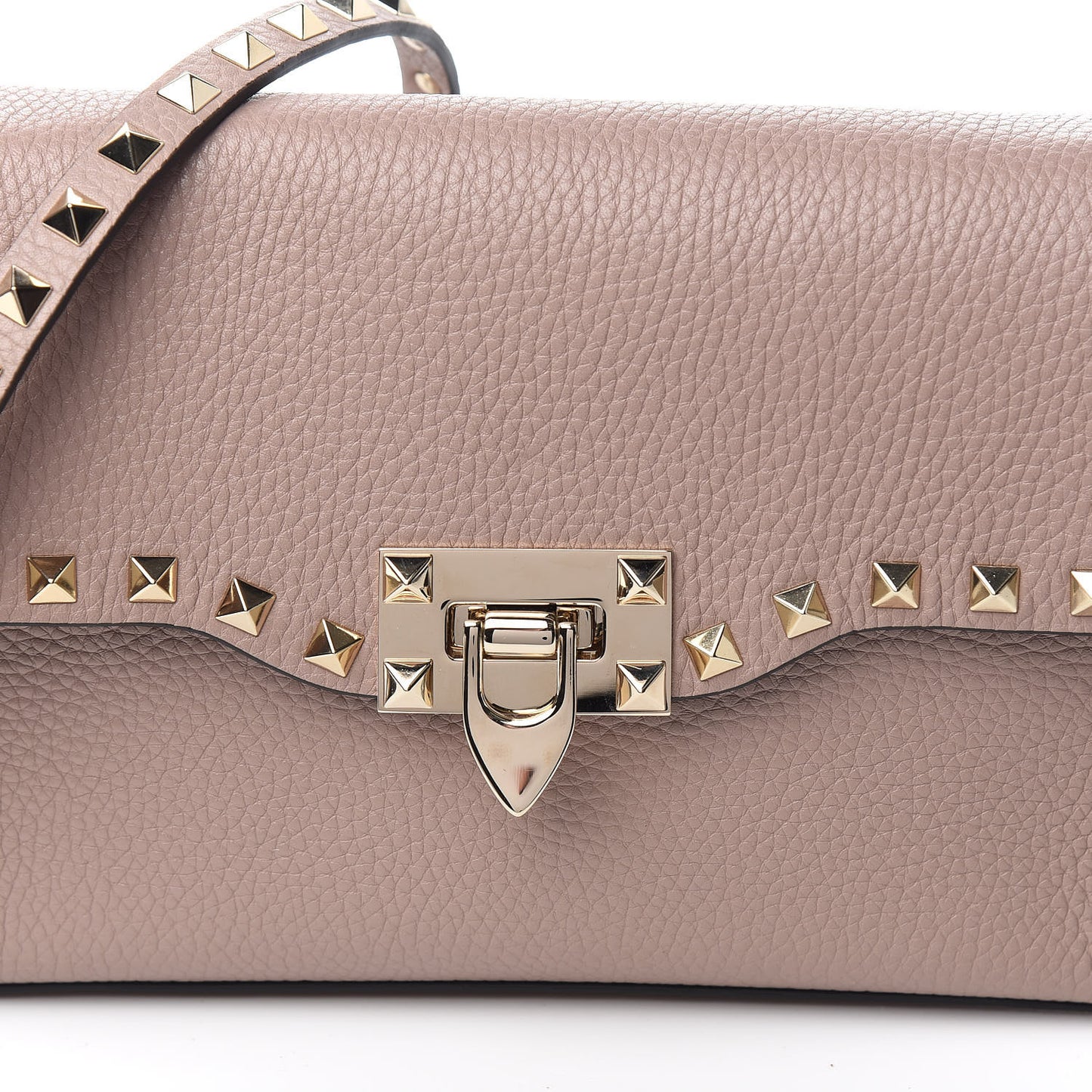 Pebbled Calfskin Medium Rockstud Flip Lock Crossbody Bag Poudre