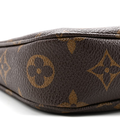 Louis Vuitton Monogram Chain Pochette Accessories 8 of 10