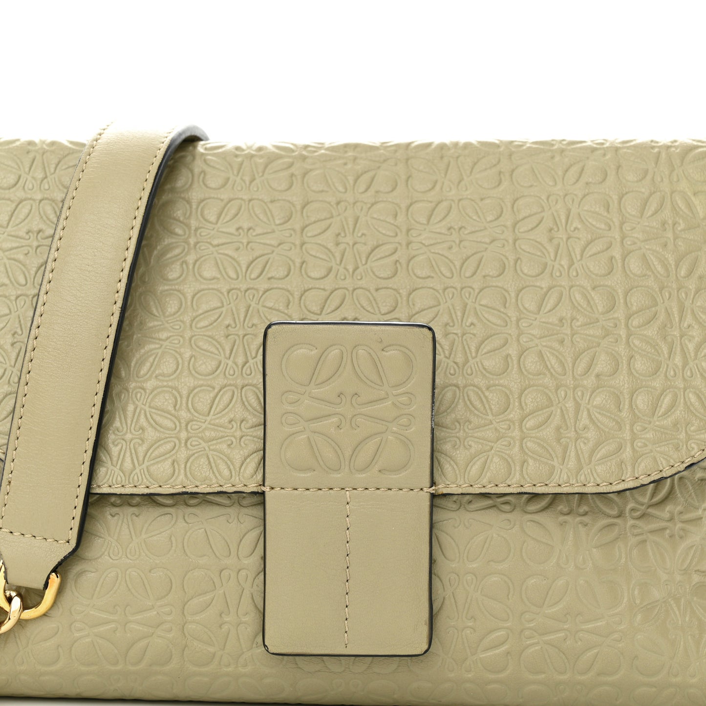 Goatskin Embossed Avenue Shoulder Bag Green