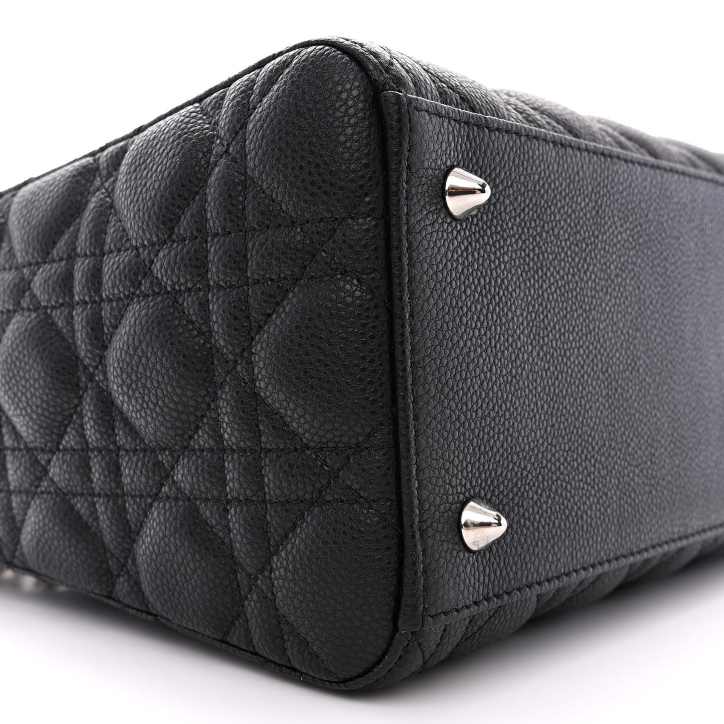 Grained Calfskin Cannage Medium Lady Dior Black