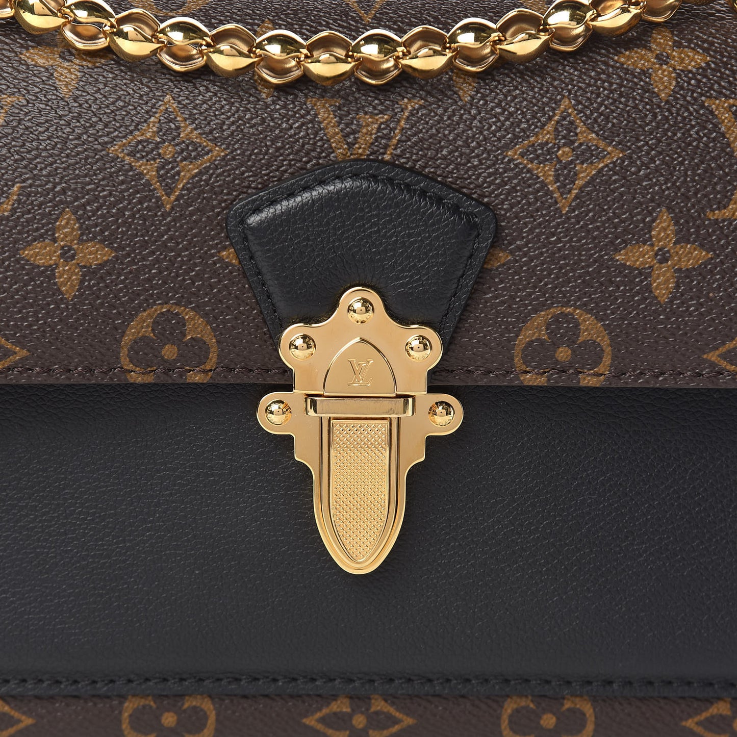 Monogram Victoire Black