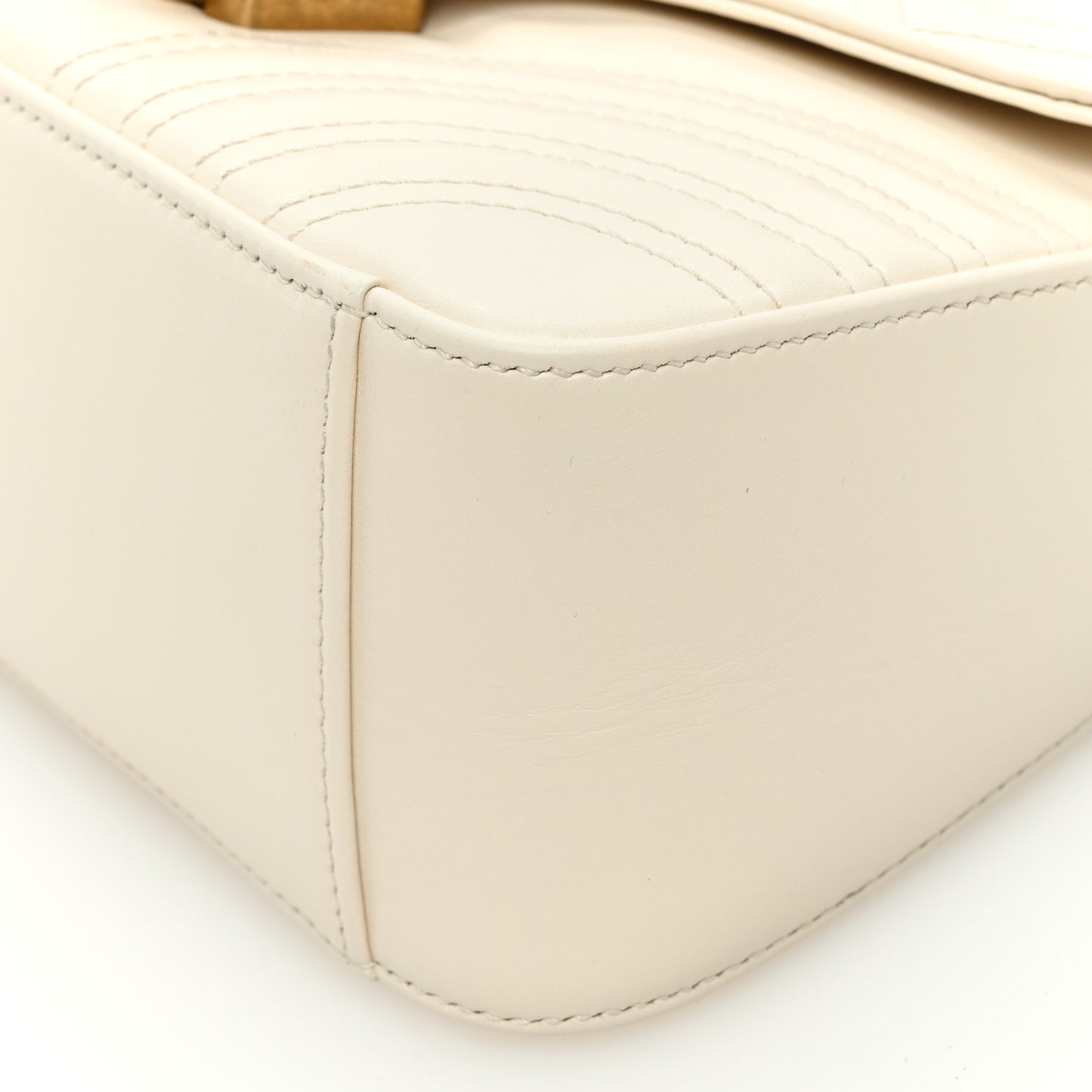 Calfskin Matelasse Mini GG Marmont Top Handle Shoulder Bag White