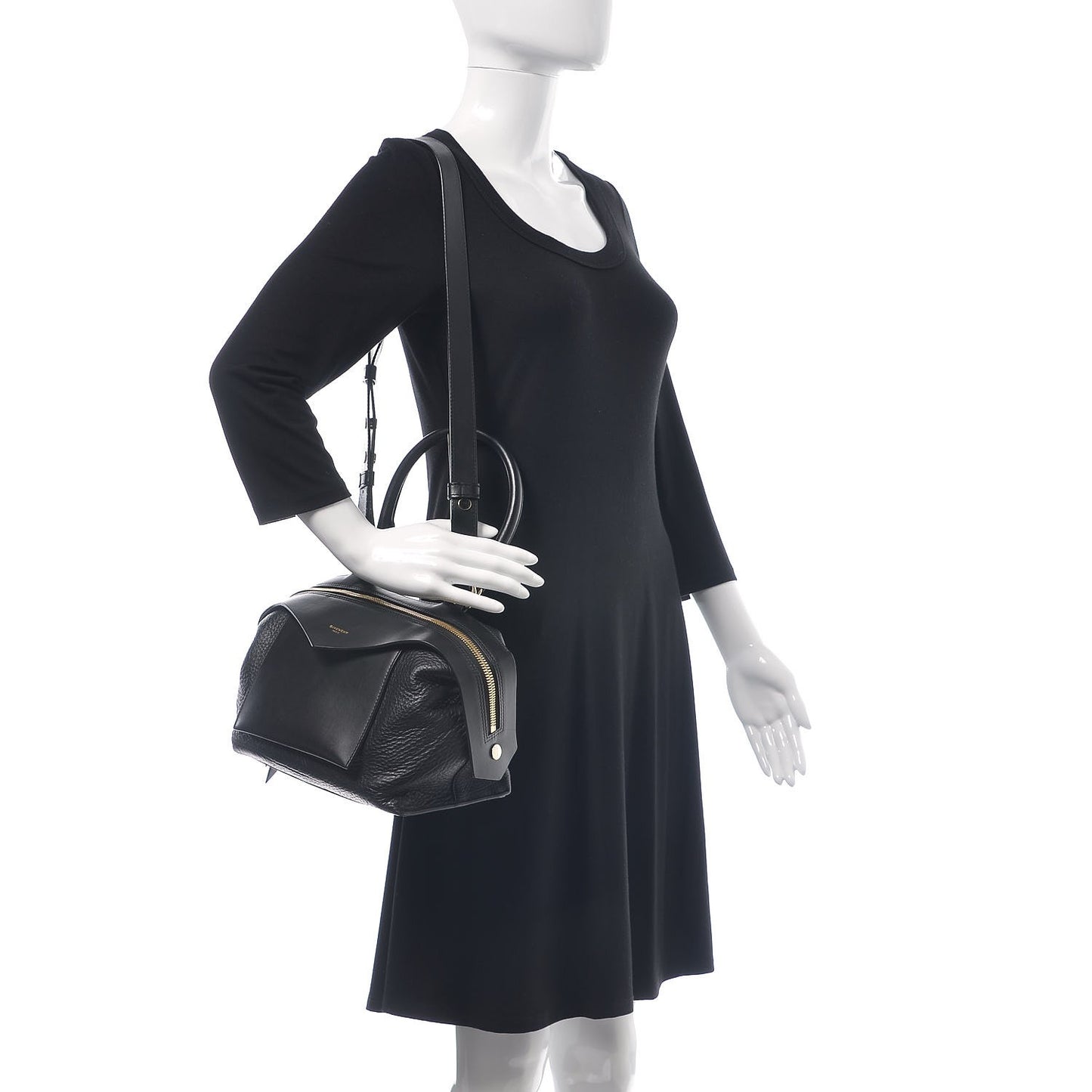 Calfskin Small Sway Black