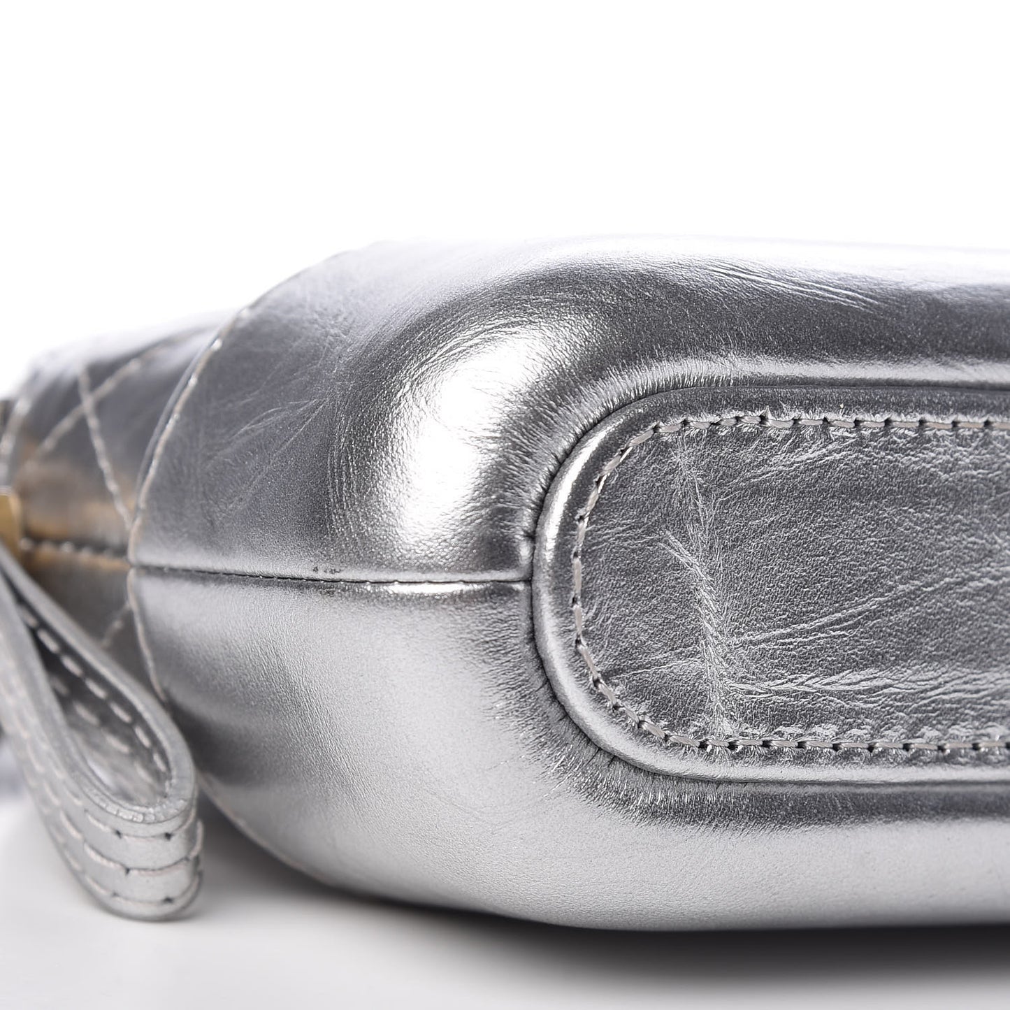 Metallic Lambskin Calfskin Quilted Small Gabrielle Clutch With Chain Silver