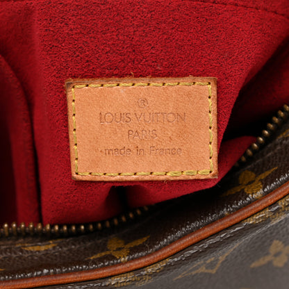 Louis Vuitton Monogram Croissant MM 5 of 11