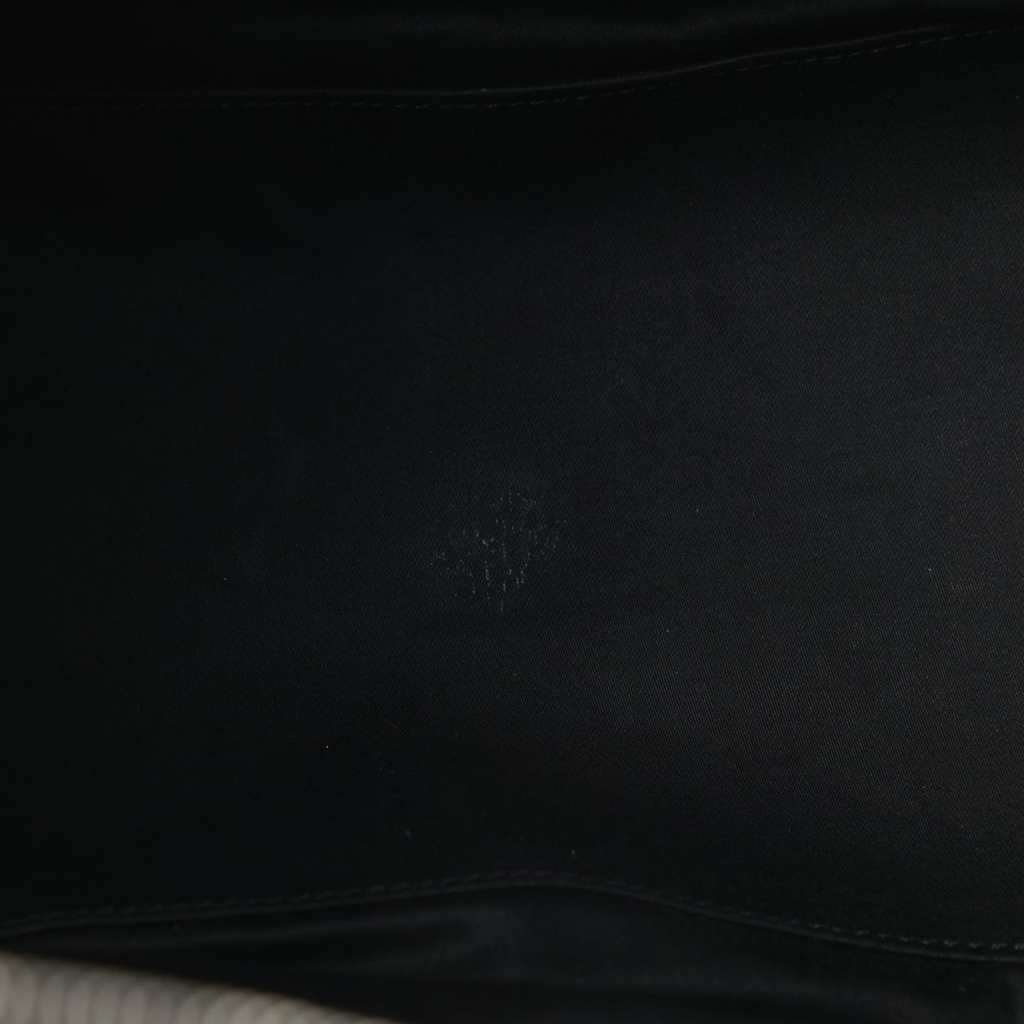 Textured Patent Medium Easy Y Bag Black