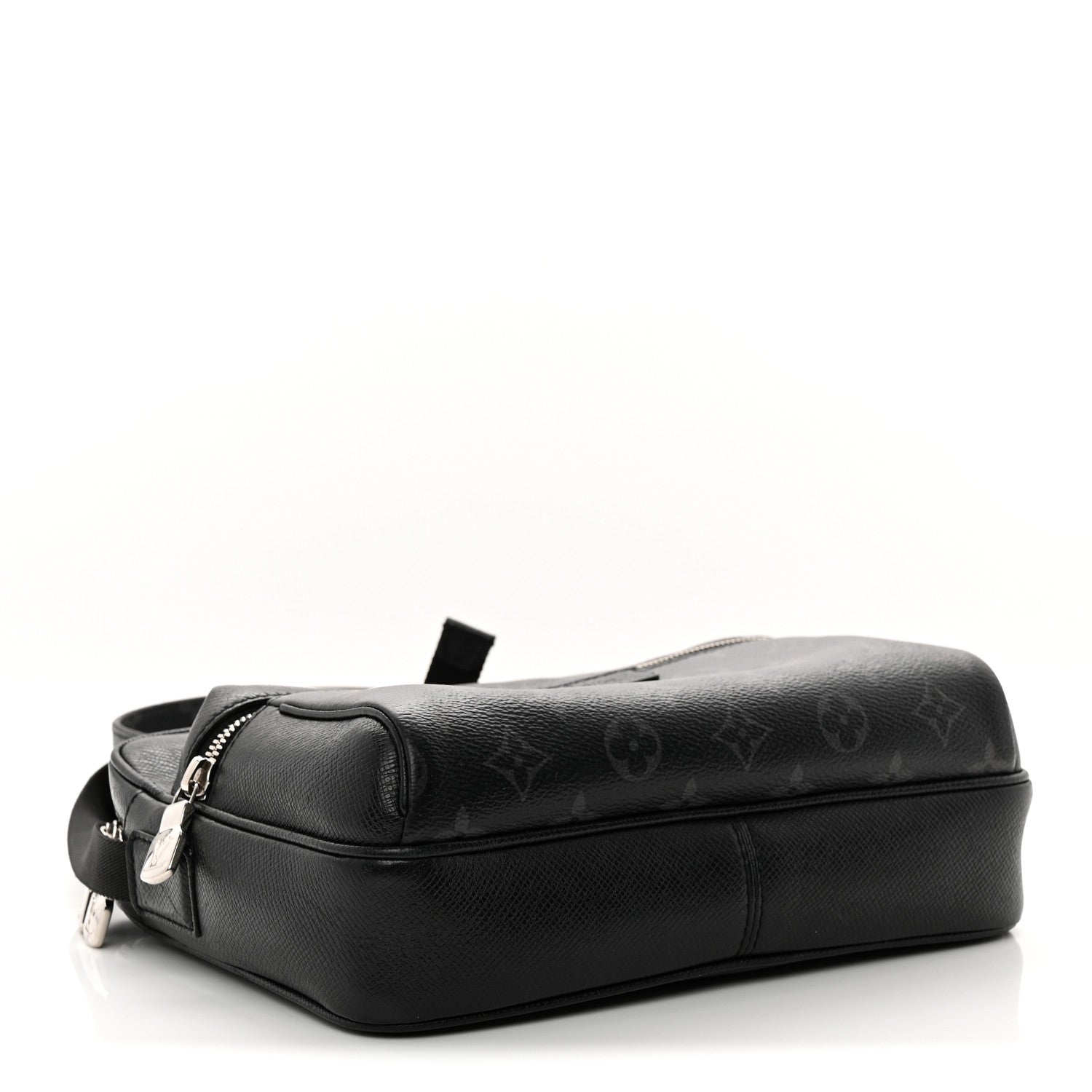 Louis Vuitton Taiga Monogram Eclipse Outdoor Messenger Black 4 of 10
