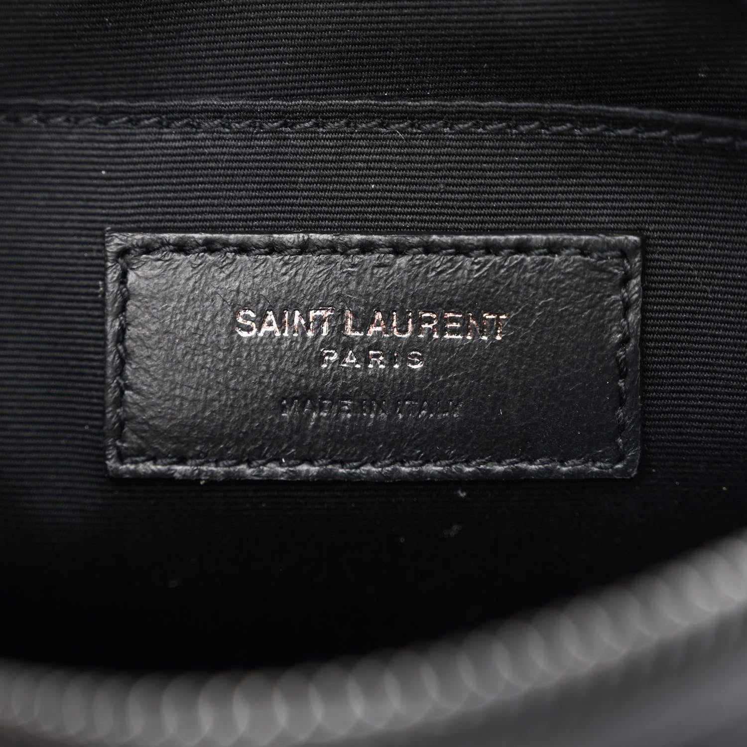 Saint Laurent Calfskin Matelasse Chevron Round Vinyle Camera Bag Black 6 of 11