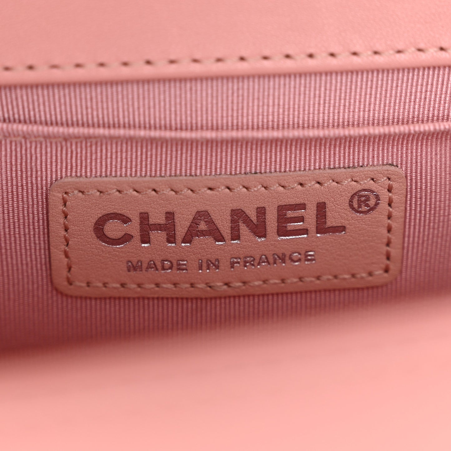 Lambskin Quilted Medium Boy Flap Light Pink
