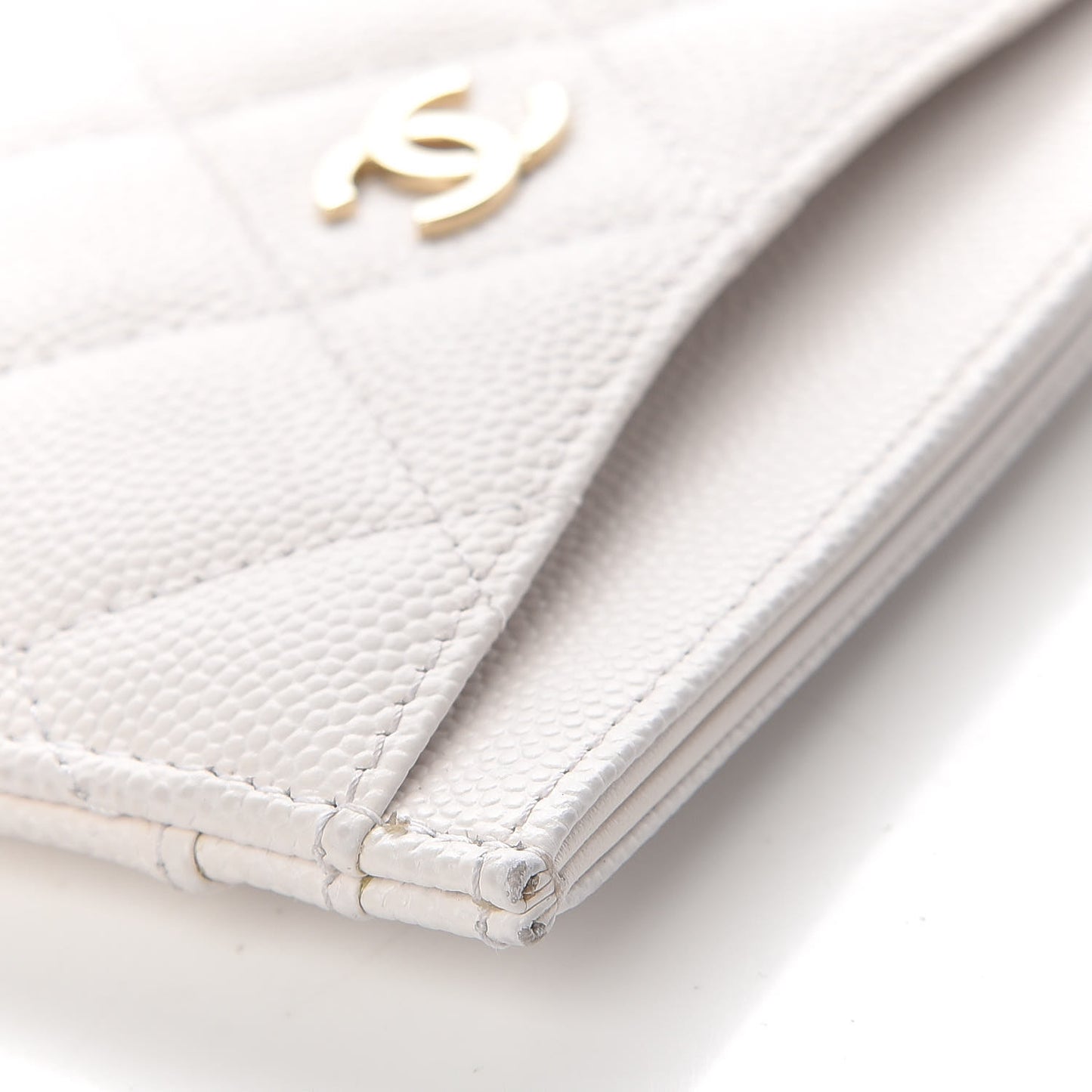 Caviar Quilted Card Holder White