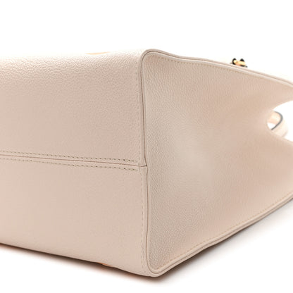 Louis Vuitton Empreinte Monogram Giant By The Pool Onthego MM Cream Saffron 9 of 9