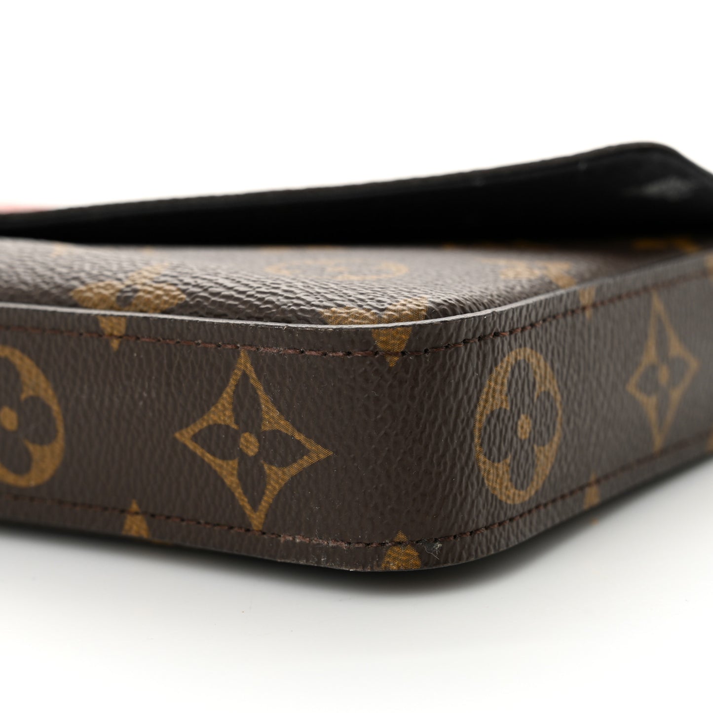 Monogram World Tour Pochette