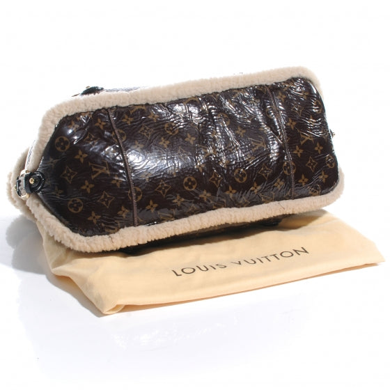 Louis Vuitton Patent Monogram Shearling Sac Thunder 4 of 8
