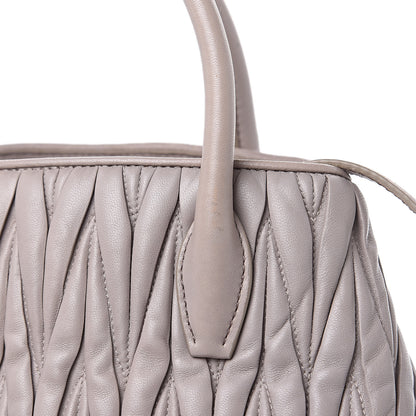 Miu Miu Nappa Matelasse Tote Pomice 12 of 15