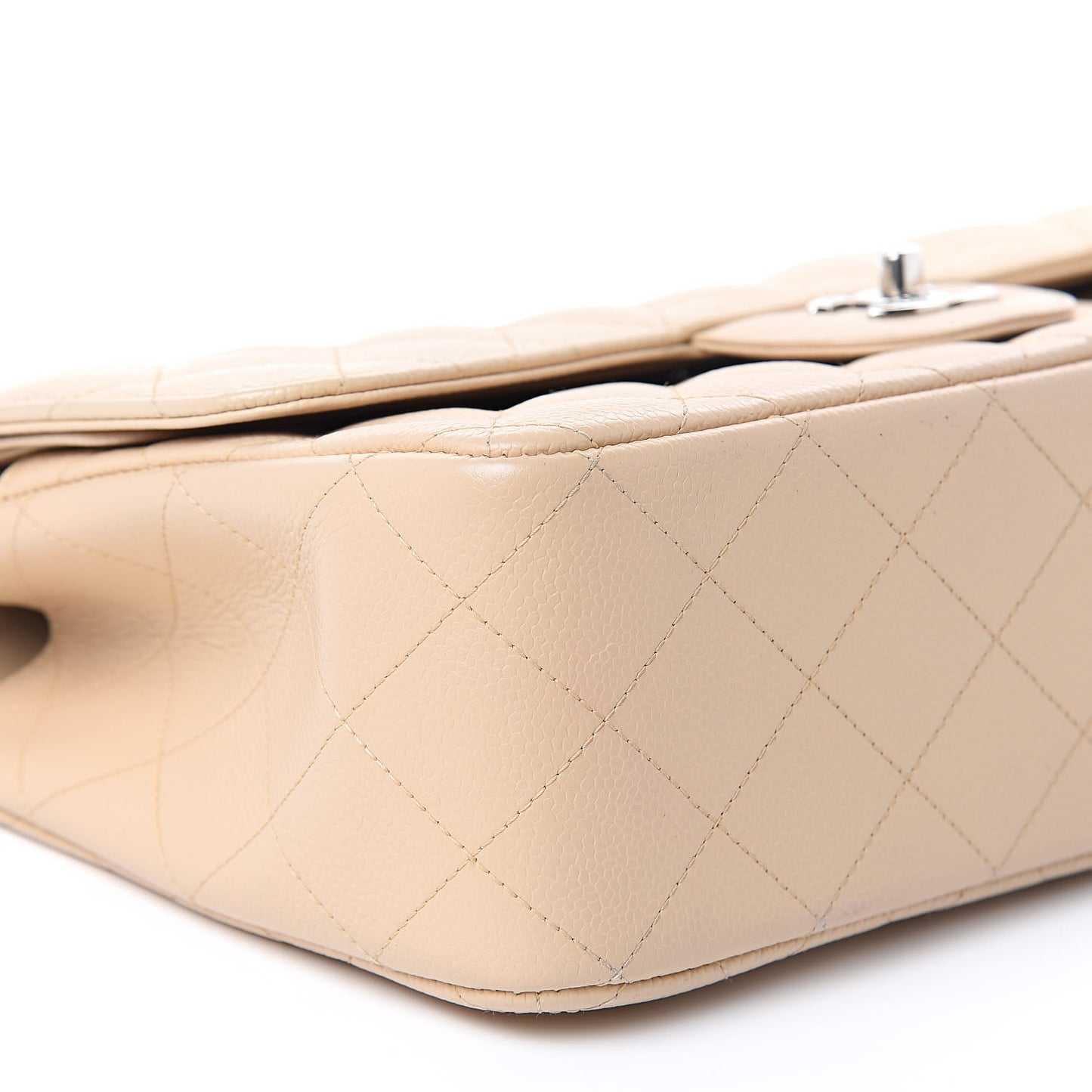 Caviar Quilted Jumbo Double Flap Beige Clair