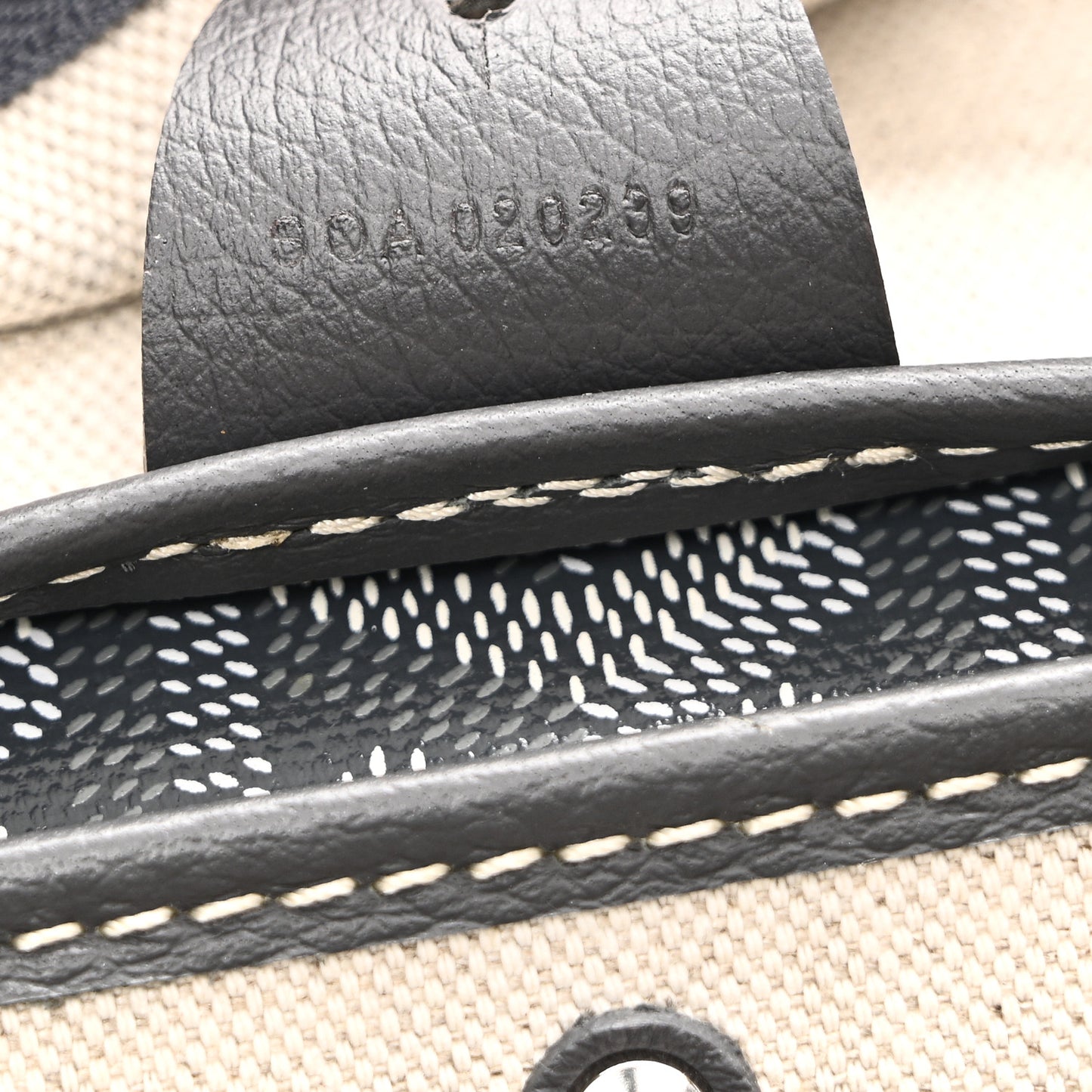 Goyardine Artois MM Grey