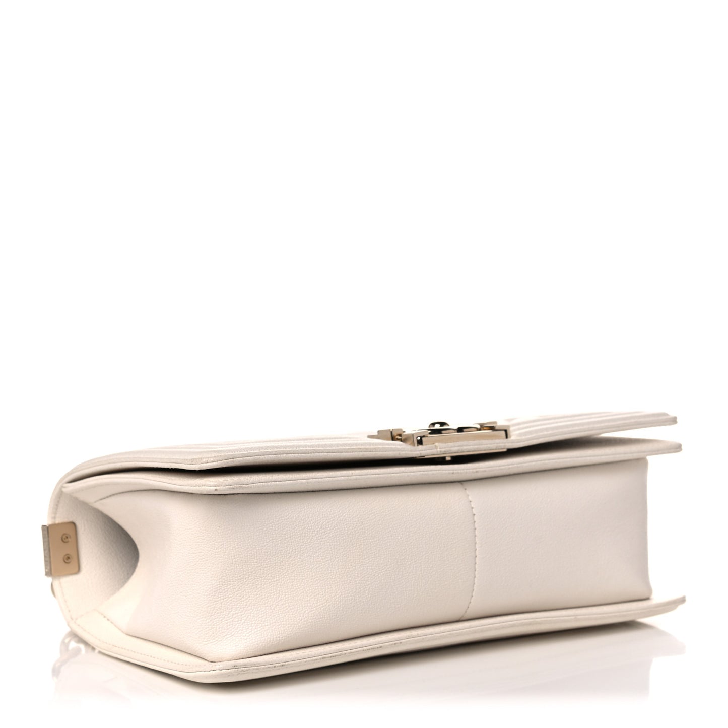 Caviar Chevron Quilted Medium Boy Flap White